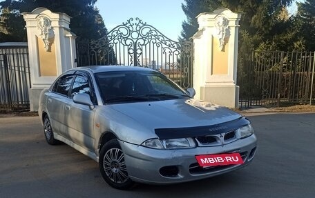 Mitsubishi Carisma I, 1995 год, 135 000 рублей, 4 фотография