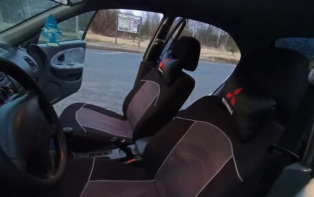 Mitsubishi Carisma I, 1995 год, 135 000 рублей, 17 фотография