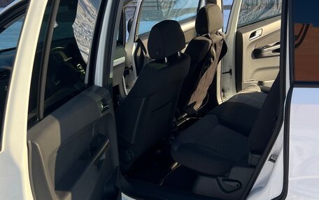 Opel Zafira B, 2012 год, 850 000 рублей, 10 фотография
