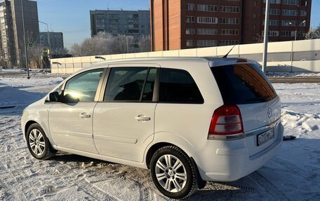 Opel Zafira B, 2012 год, 850 000 рублей, 5 фотография