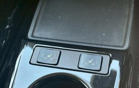 Toyota Prius IV XW50, 2021 год, 1 560 002 рублей, 20 фотография