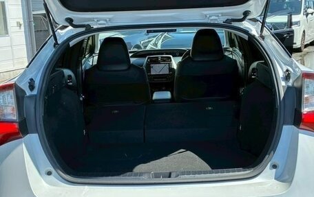 Toyota Prius IV XW50, 2021 год, 1 560 002 рублей, 28 фотография