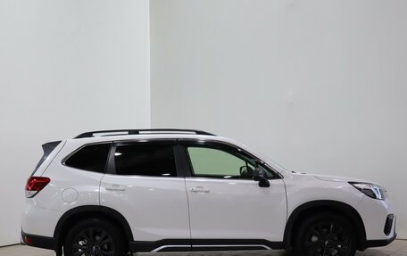 Subaru Forester, 2021 год, 2 990 000 рублей, 4 фотография