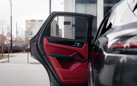 Porsche Cayenne III, 2019 год, 7 500 000 рублей, 27 фотография