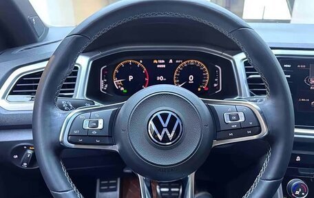 Volkswagen T-Roc I, 2022 год, 1 756 000 рублей, 13 фотография