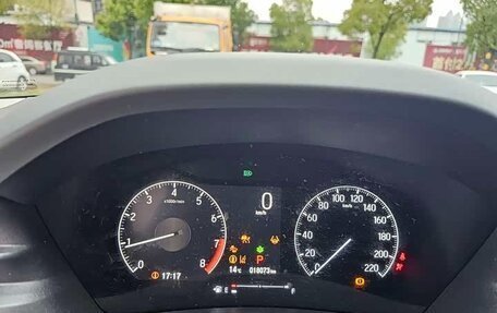 Honda Vezel, 2022 год, 1 850 000 рублей, 8 фотография