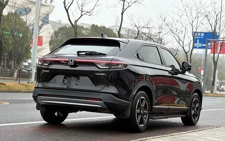 Honda Vezel, 2023 год, 1 800 000 рублей, 7 фотография