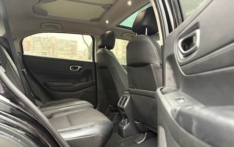 Honda Vezel, 2023 год, 1 800 000 рублей, 13 фотография