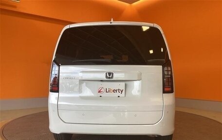 Honda Freed, 2025 год, 1 992 000 рублей, 7 фотография