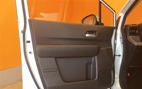 Honda Freed, 2025 год, 1 992 000 рублей, 23 фотография