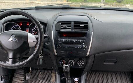 Mitsubishi ASX I рестайлинг, 2011 год, 800 000 рублей, 13 фотография