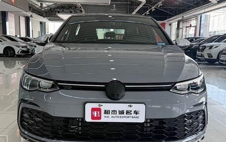 Volkswagen Golf VIII, 2022 год, 1 930 000 рублей, 1 фотография