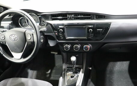 Toyota Corolla, 2013 год, 1 370 000 рублей, 15 фотография