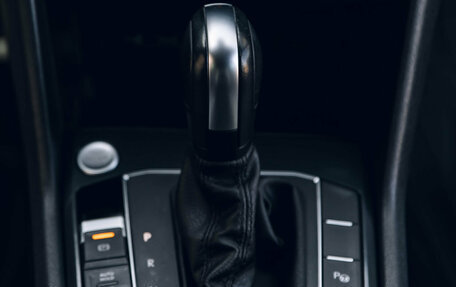 Volkswagen Tiguan II, 2020 год, 3 400 000 рублей, 19 фотография