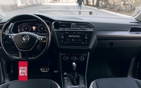 Volkswagen Tiguan II, 2020 год, 3 400 000 рублей, 18 фотография