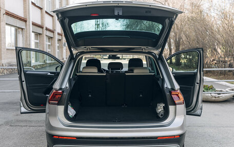 Volkswagen Tiguan II, 2020 год, 3 400 000 рублей, 32 фотография