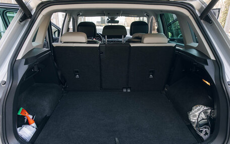 Volkswagen Tiguan II, 2020 год, 3 400 000 рублей, 33 фотография