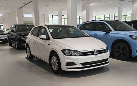 Volkswagen Polo, 2019 год, 1 450 000 рублей, 3 фотография