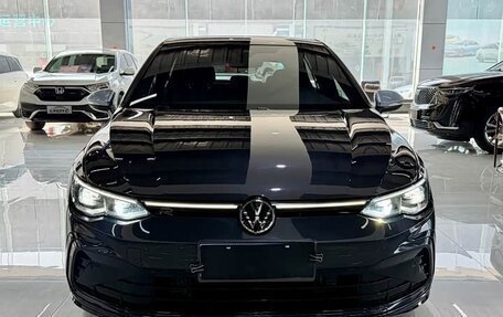 Volkswagen Golf VIII, 2022 год, 1 850 000 рублей, 2 фотография