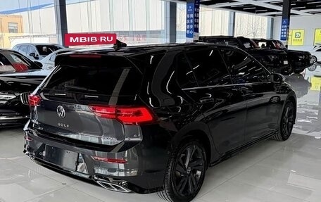 Volkswagen Golf VIII, 2022 год, 1 850 000 рублей, 6 фотография