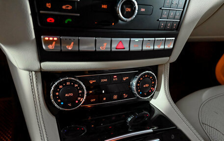 Mercedes-Benz CLS, 2015 год, 2 680 000 рублей, 18 фотография