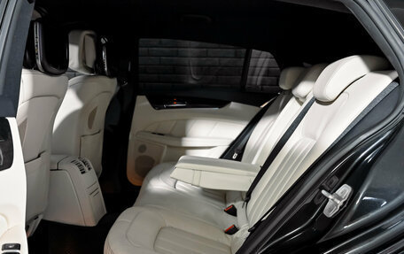 Mercedes-Benz CLS, 2015 год, 2 680 000 рублей, 28 фотография