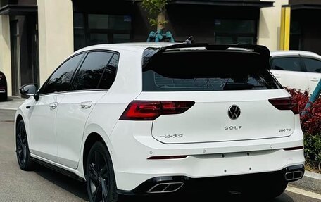 Volkswagen Golf VIII, 2022 год, 1 870 000 рублей, 4 фотография