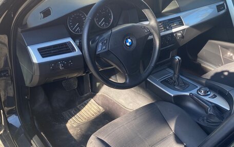 BMW 5 серия, 2007 год, 1 055 000 рублей, 6 фотография