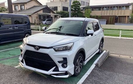 Toyota Raize I, 2021 год, 1 250 000 рублей, 4 фотография