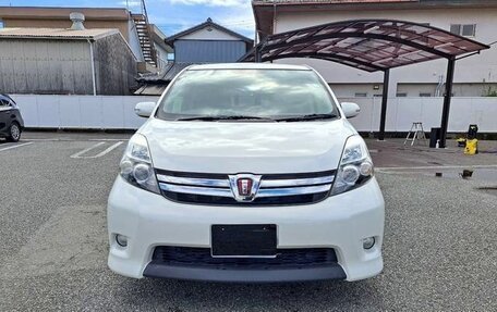 Toyota ISis I, 2017 год, 1 115 000 рублей, 2 фотография