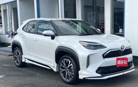 Toyota Yaris Cross, 2023 год, 1 580 000 рублей, 1 фотография