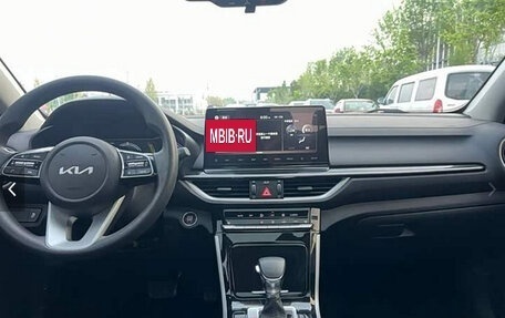 KIA K3, 2021 год, 1 400 000 рублей, 9 фотография