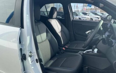 Toyota Yaris Cross, 2023 год, 1 580 000 рублей, 14 фотография