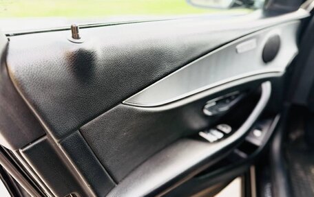 Mercedes-Benz E-Класс, 2020 год, 1 900 000 рублей, 5 фотография
