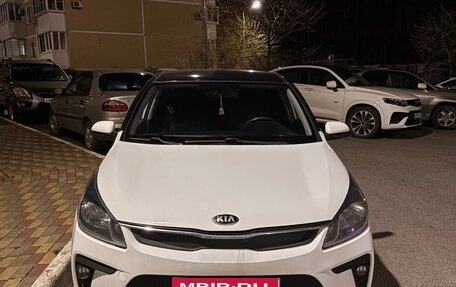KIA Rio IV, 2017 год, 800 000 рублей, 1 фотография