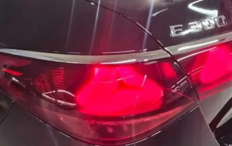 Mercedes-Benz E-Класс, 2025 год, 8 000 000 рублей, 8 фотография