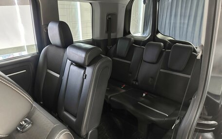 Honda Stepwgn IV, 2020 год, 2 597 000 рублей, 15 фотография