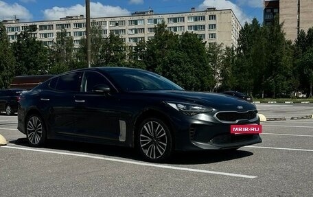 KIA Stinger I, 2018 год, 2 130 000 рублей, 10 фотография