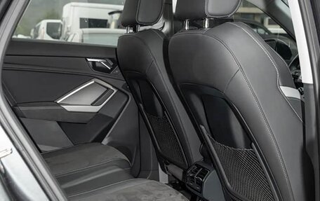 Audi Q3, 2023 год, 2 670 000 рублей, 17 фотография