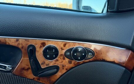 Mercedes-Benz E-Класс, 2003 год, 747 000 рублей, 13 фотография