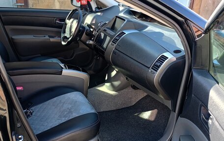 Toyota Prius, 2009 год, 850 000 рублей, 7 фотография