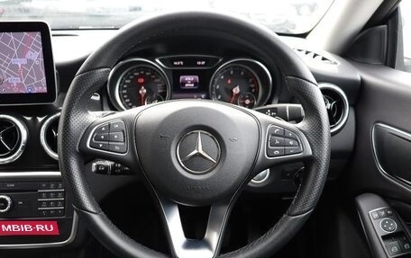 Mercedes-Benz CLA, 2017 год, 1 350 000 рублей, 14 фотография