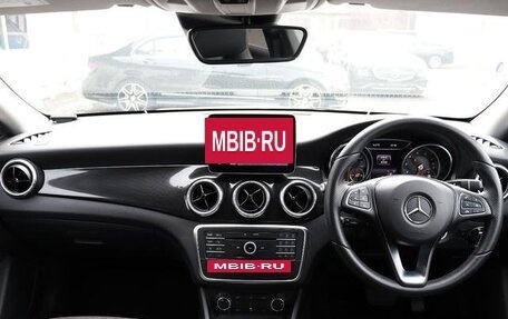 Mercedes-Benz CLA, 2017 год, 1 350 000 рублей, 13 фотография