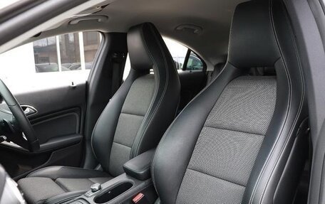 Mercedes-Benz CLA, 2017 год, 1 350 000 рублей, 24 фотография