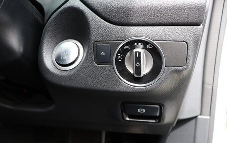 Mercedes-Benz CLA, 2017 год, 1 350 000 рублей, 20 фотография