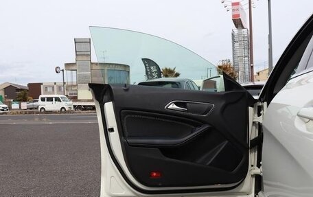 Mercedes-Benz CLA, 2017 год, 1 350 000 рублей, 27 фотография