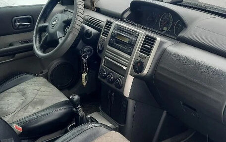 Nissan X-Trail, 2005 год, 650 000 рублей, 7 фотография