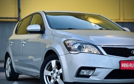 KIA cee'd I рестайлинг, 2010 год, 990 000 рублей, 1 фотография