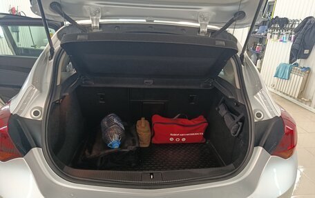 Opel Astra J, 2014 год, 1 100 000 рублей, 12 фотография