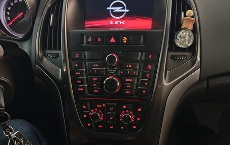 Opel Astra J, 2014 год, 1 100 000 рублей, 23 фотография